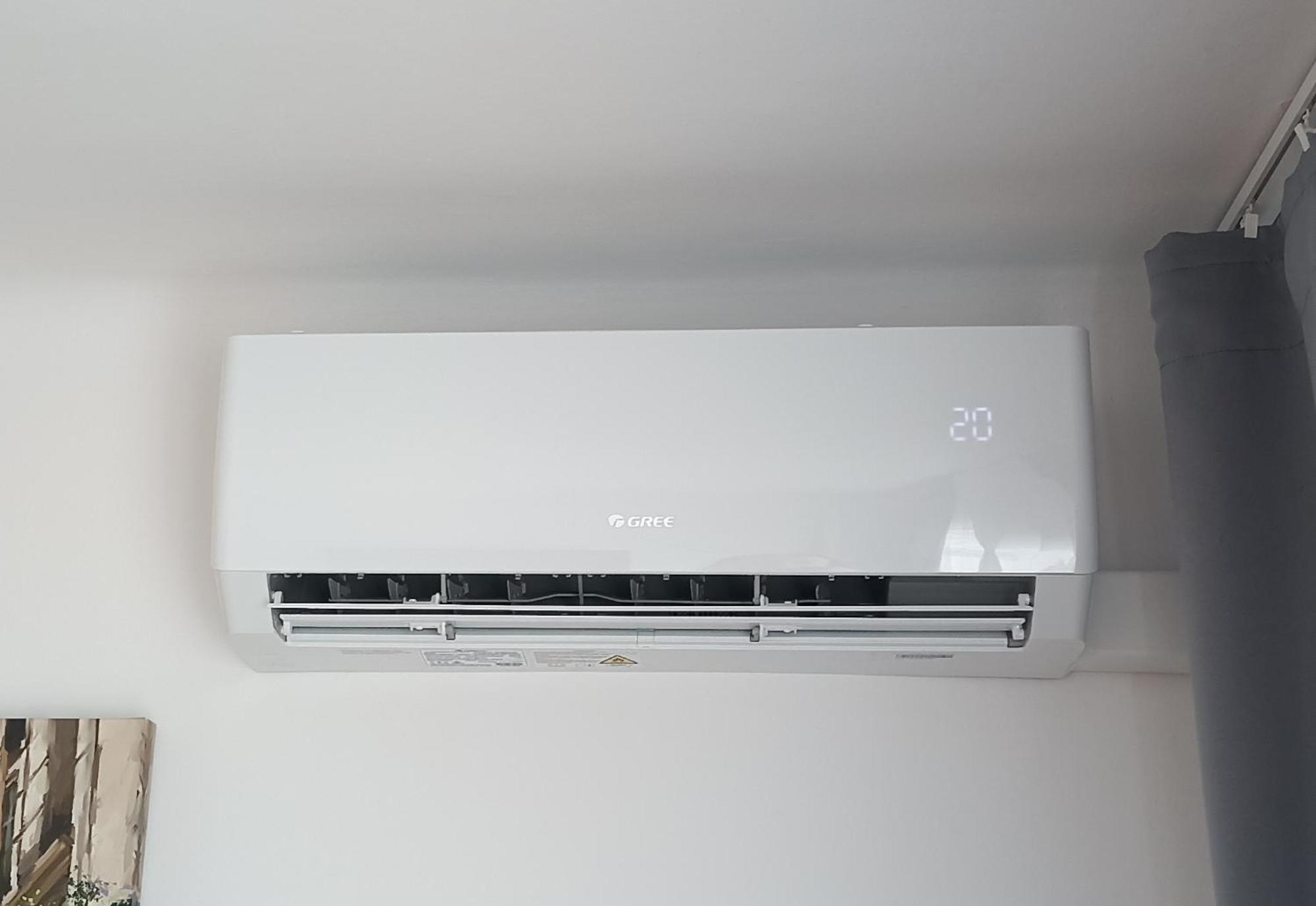 Apartament Rondo Onz Warschau Buitenkant foto